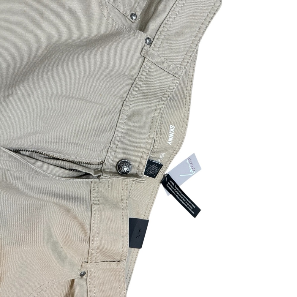 Lane Bryant 22. Light Beige Women's Skinny Jeans Brand New With Tags - Picture 3 of 7